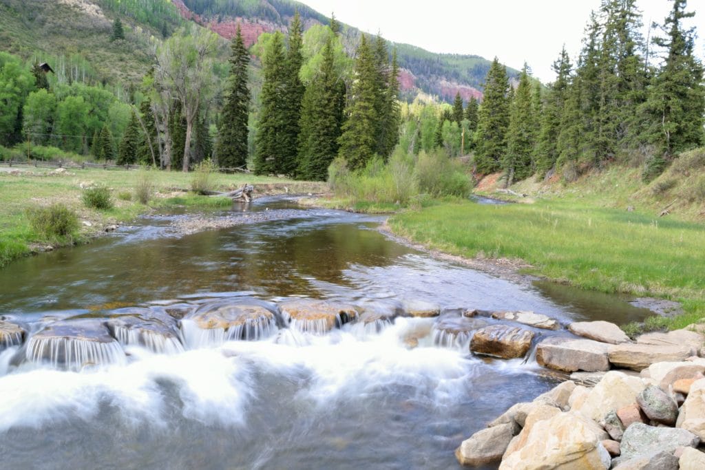 Geyser Spring Colorado Hike Review