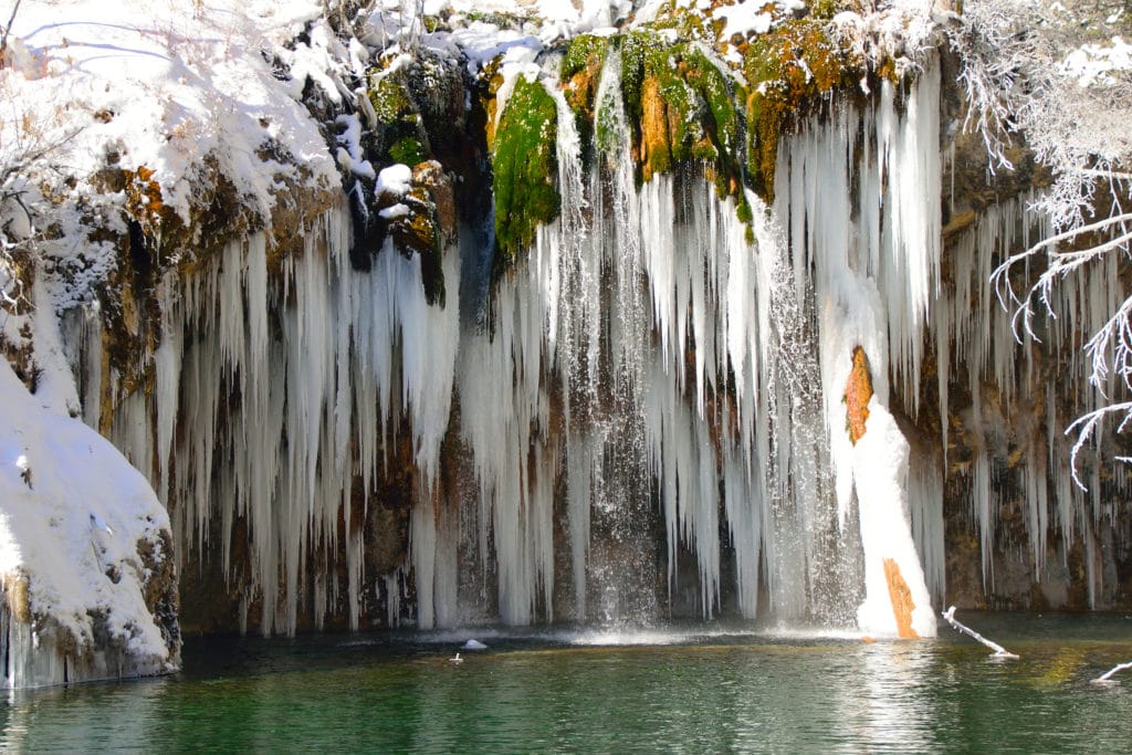 Hanging Lake Winter Hike Guide