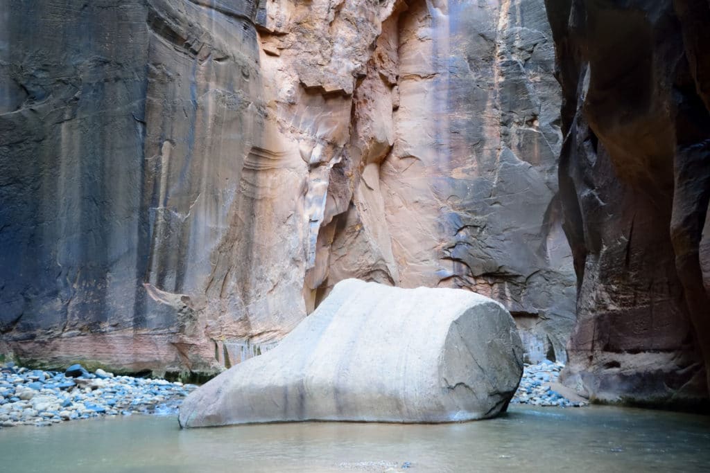 The Narrows Hike Trail Guide