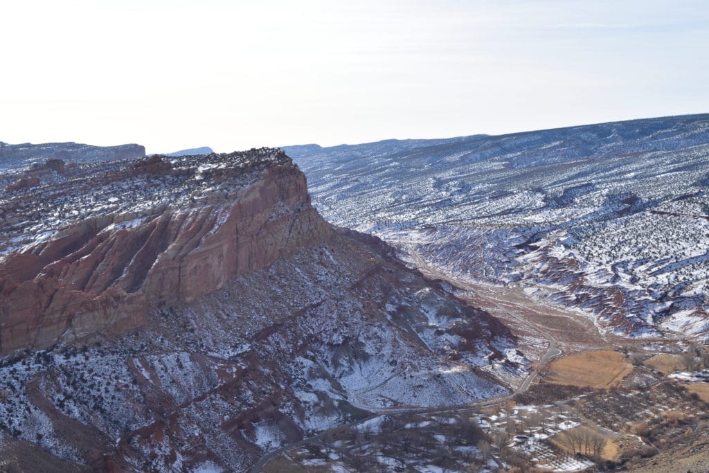 Navajo Knobs Capitol Reef National Park Hike Guide