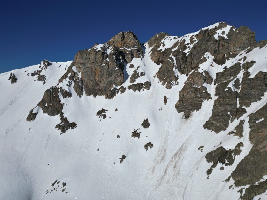 Snoopy's Backside Couloir in June