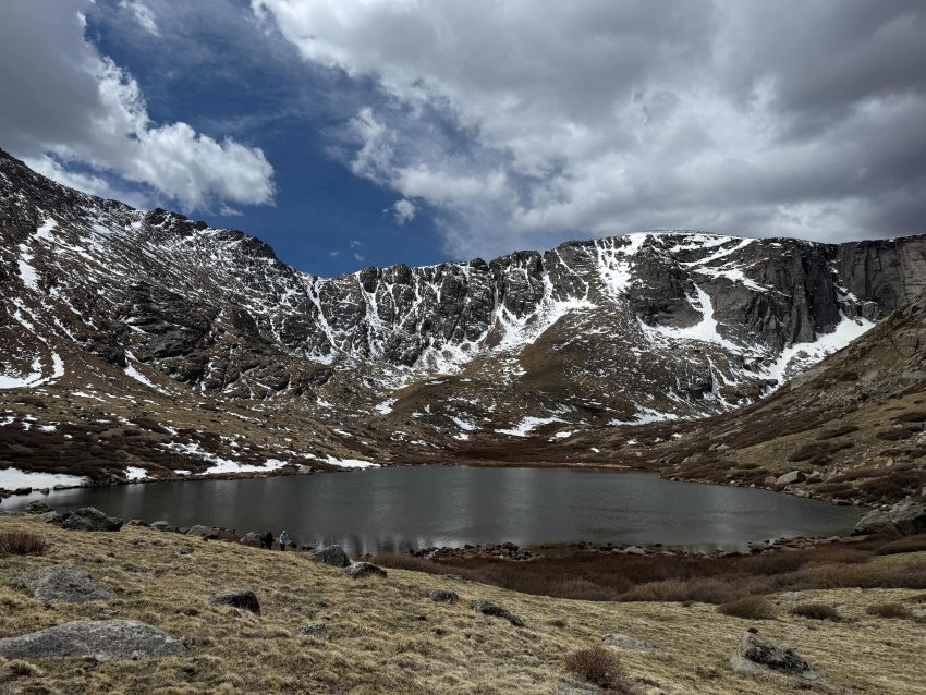 The beautiful view from the Upper Chicago Lakes Trail.